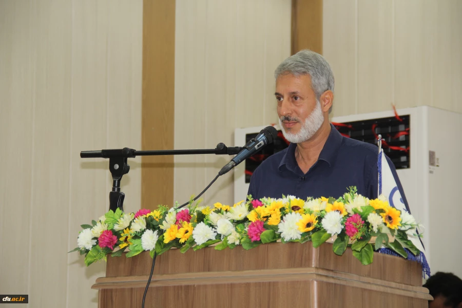 اولین نشست خیرین حامی دانشگاه فرهنگیان با استقبال با شکوه معتمدین و خیرین نیک اندیش برگزار گردید. 7