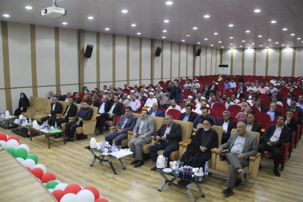 اولین نشست خیرین حامی دانشگاه فرهنگیان با استقبال با شکوه معتمدین و خیرین نیک اندیش برگزار گردید. 8