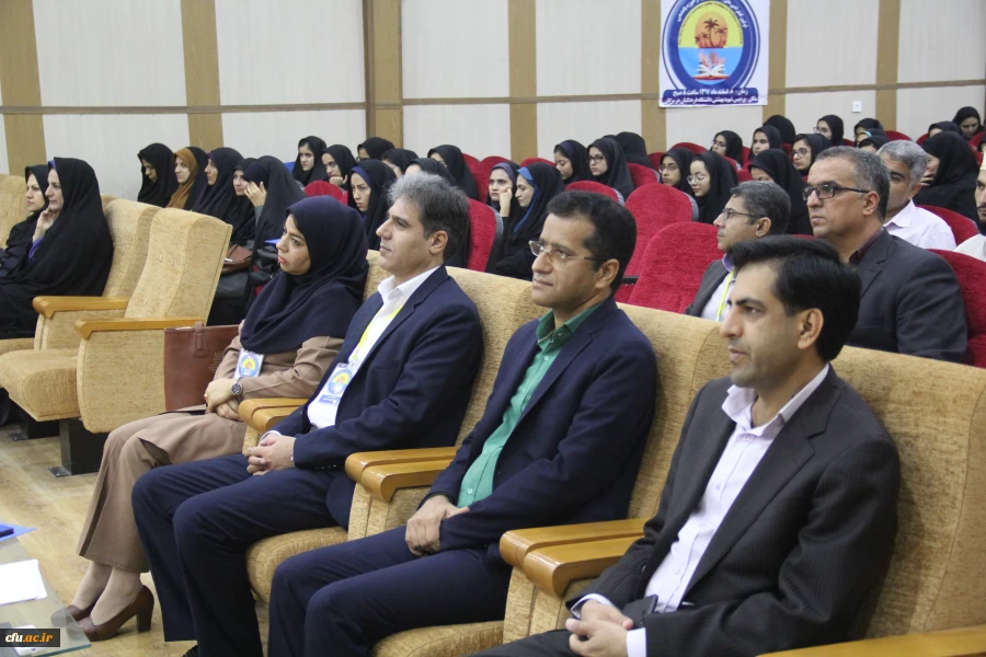 با همکاری دانشگاه فرهنگیان هرمزگان و انجمن مطالعات برنامه درسی استان

کنفرانس ملی آشنایی با یافته های نوین در حوزه یاددهی و یادگیری برگزار شد 5