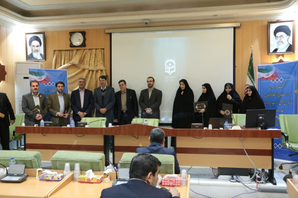 دکتر خنیفر در نشست سراسری حراست های دانشگاه فرهنگیان:

نقش اساسی حراست ارشادی ترغیبی است 5