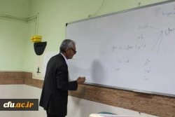 دیدار جمعی از دانشجویان دانشگاه فرهنگیان استان بوشهر با استاد هاشمی زاده رئیس سابق تربیت معلم خورموج 8