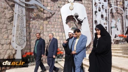 ادای احترام  به شهدای گمنام سنندج 5