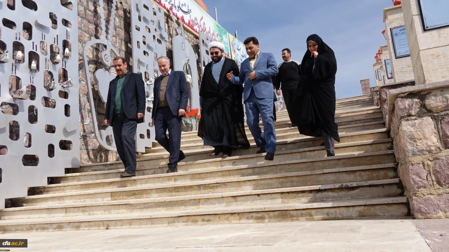 ادای احترام  به شهدای گمنام سنندج 6