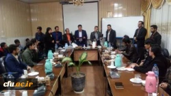 برگزاری جلسه پرسش و پاسخ و تقدیر از نمایندگان کلاس های آموزشی پردیس شهیدان پاک نژاد یزد
 10