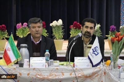 دکتر عروف زاد در نشست قطب 6 آموزش و پرورش استان اصفهان:

جلسات قطبی با مدیران آموزش و پرورش راهگشا خواهد بود