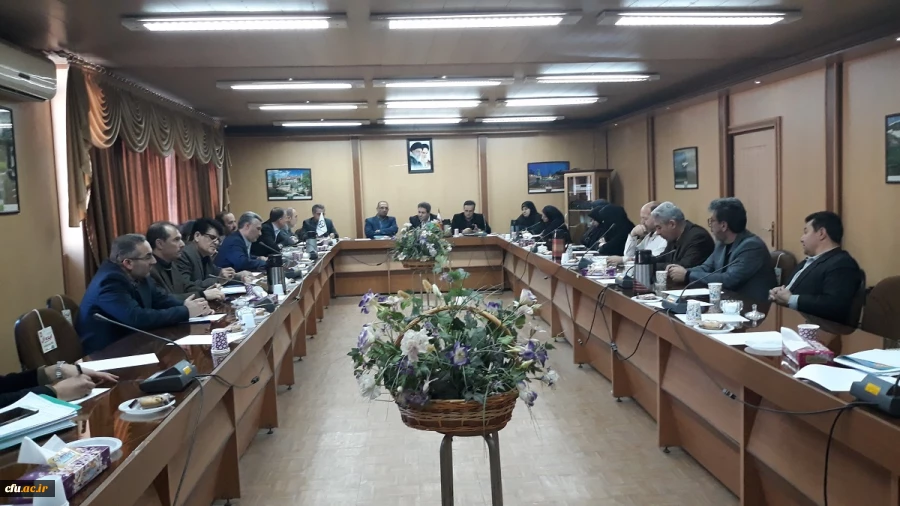 دکتر دلقندی مشاور اجرایی دانشگاه در نشست صمیمی با اساتید و کارکنان آذربایجان غربی:

باید سیره و منش شهدای گرانقدر سرمشق ما قرار گیرند و ما باید با زدودن پلیدی ها از دل، راه به محضر حق تعالی باز کنیم. 2