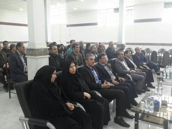 جلسه هم اندیشی اساتید و کارکنان دانشگاه با معاونت محترم طرح و برنامه