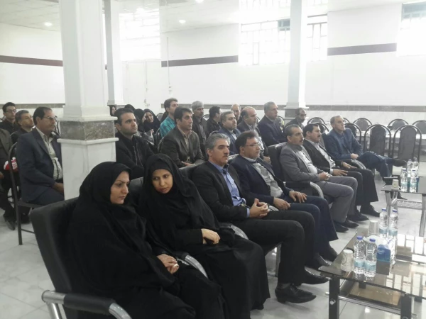 جلسه هم اندیشی اساتید و کارکنان دانشگاه با معاونت محترم طرح و برنامه