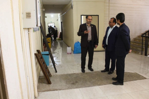 بازدید مدیرکل پشتیبانی و رفاه دانشگاه فرهنگیان از آماده سازی ستاد اسکان دانشگاه فرهنگیان استان بوشهر 5