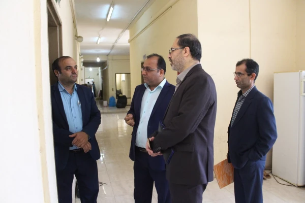 بازدید مدیرکل پشتیبانی و رفاه دانشگاه فرهنگیان از آماده سازی ستاد اسکان دانشگاه فرهنگیان استان بوشهر 6