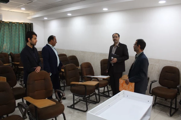 بازدید مدیرکل پشتیبانی و رفاه دانشگاه فرهنگیان از آماده سازی ستاد اسکان دانشگاه فرهنگیان استان بوشهر 7