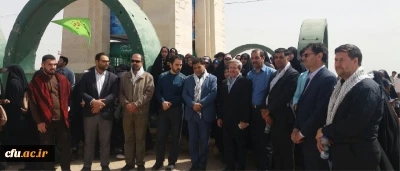 تجدید بیعت مدیران فرهنگی استان های دانشگاه فرهنگیان با شهدا همراه با کاروان راهیان نور