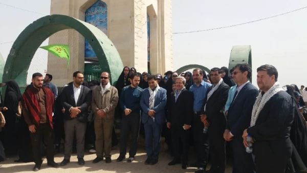 تجدید بیعت مدیران فرهنگی استان های دانشگاه فرهنگیان با شهدا همراه با کاروان راهیان نور 7