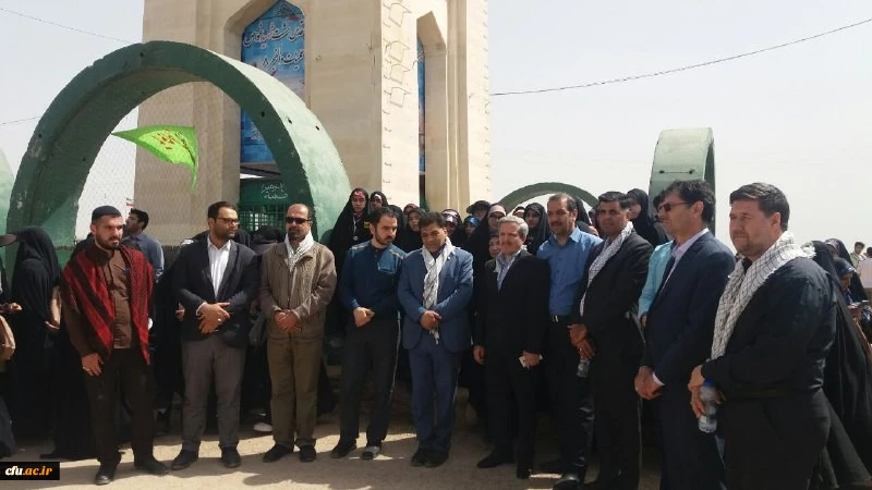 حضور معاون و مدیران ستادی معاونت فرهنگی و اجتماعی دانشگاه فرهنگیان در کربلای ایرانخاطره ی این سرزمین ها را زنده نگه دارید اینها شاهد برترین فداکاری ها و مجاهدتها و ازخودگذشتگی ها بوده اند. مقام معظم رهبری 2