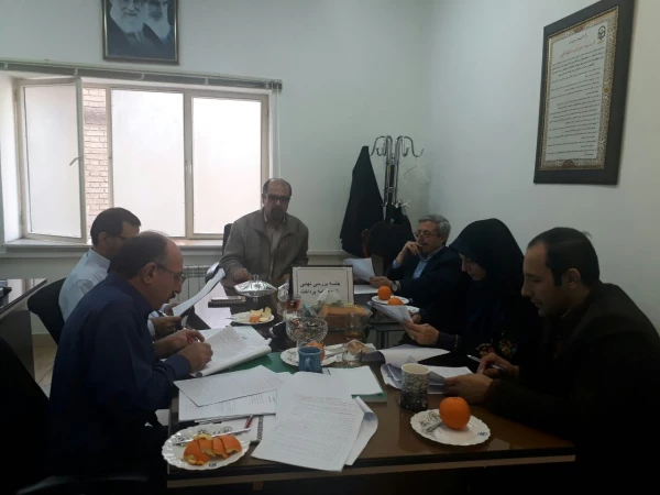 جلسه بررسی شیوه نامه های پرداخت حق الزحمه فعالیت های فرهنگی و اجتماعی در دفتر اداره کل برنامه ریزی برگزار شد: 2