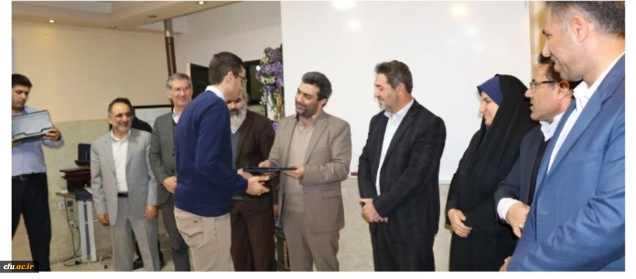 تجلیل دکتر بهادری نماینده محترم مردم شریف ارومیه در مجلس شورای اسلامی از نفرات برتر کنکور سراسری سال 97 با حضور دکتر محمودلو سرپرست امور پردیس های استان آذربایجان غربی و دکتر پایز سرپرست پردیس علامه طباطبایی ارومیه 2