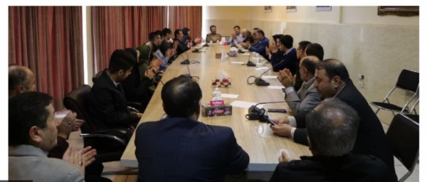 تجلیل دکتر بهادری نماینده محترم مردم شریف ارومیه در مجلس شورای اسلامی از نفرات برتر کنکور سراسری سال 97 با حضور دکتر محمودلو سرپرست امور پردیس های استان آذربایجان غربی و دکتر پایز سرپرست پردیس علامه طباطبایی ارومیه 3