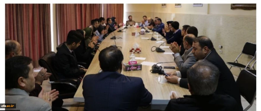 تجلیل دکتر بهادری نماینده محترم مردم شریف ارومیه در مجلس شورای اسلامی از نفرات برتر کنکور سراسری سال 97 با حضور دکتر محمودلو سرپرست امور پردیس های استان آذربایجان غربی و دکتر پایز سرپرست پردیس علامه طباطبایی ارومیه 3