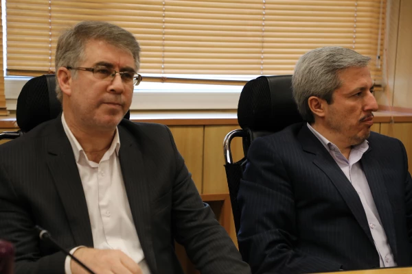 نشست مشترک شورای مدیران معاونت های آموزشی و فرهنگی دانشگاه برگزار شد 11