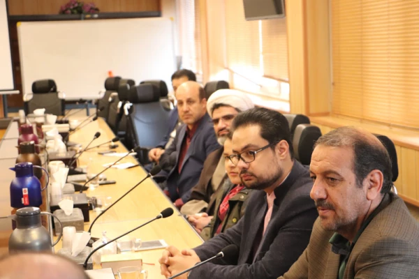 دکتر محمدی در نشست صمیمی با همکاران معاونت فرهنگی و اجتماعی:

سال جدید سال حرکت مضاعف به سوی ارتقاء فعالیتهای فرهنگی دانشگاه 3