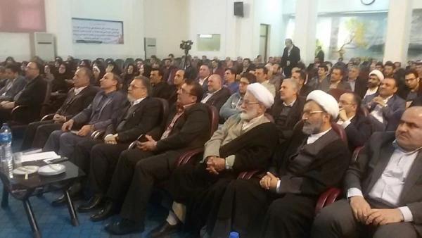 معاون نظارت، ارزیابی و تضمین کیفیت دانشگاه فرهنگیان:

نگرش نوین به تربیت معلم ضرورت جامعه امروز است 2