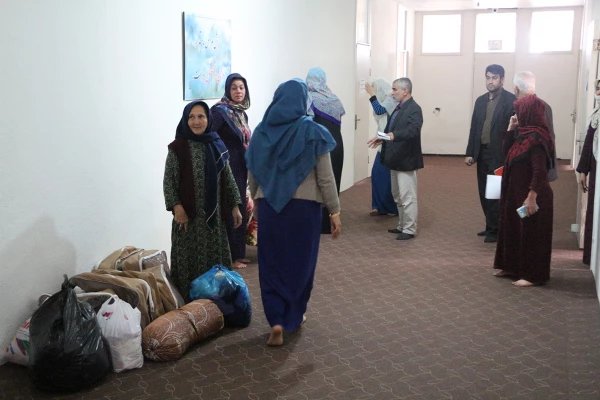 اسکان خانواده های سیل زده در دانشگاه فرهنگیان استان گلستان 7