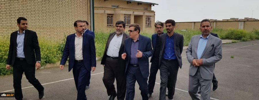 بازدید رییس دانشگاه فرهنگیان از ساختمانهای در حال واگذاری به دانشگاه فرهنگیان در استان خوزستان 2