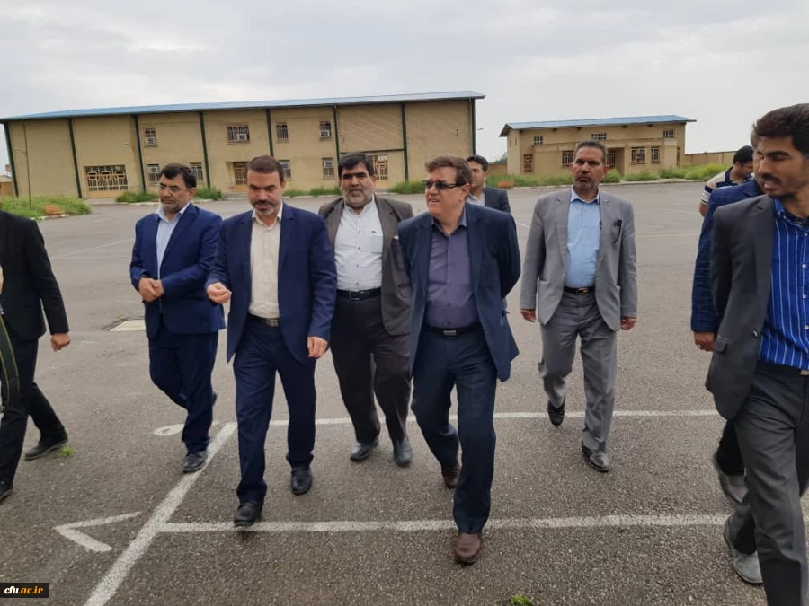 بازدید رییس دانشگاه فرهنگیان از ساختمانهای در حال واگذاری به دانشگاه فرهنگیان در استان خوزستان 6