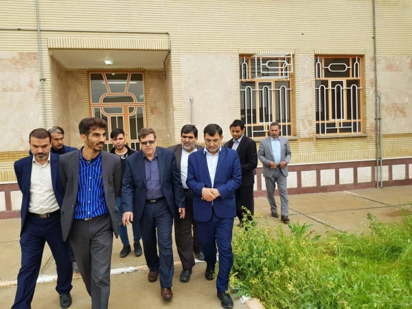 بازدید رییس دانشگاه فرهنگیان از ساختمانهای در حال واگذاری به دانشگاه فرهنگیان در استان خوزستان 8