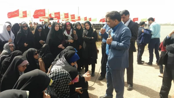 پیام دکتر علی محمدی خطاب به دانشجو معلمان سفر راهیان نور:

دانشجو معلمان شرکت کننده در کاروان های راهیان نور افسران فرهنگی گام دوم انقلابند 2