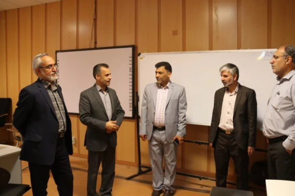 بازدید معاون فرهنگی اجتماعی دانشگاه فرهنگیان از دانشگاه فرهنگیان استان یزد
 3