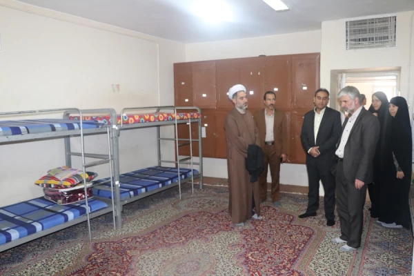 بازدید دکتر سمیعی از پایگاه های اسکان نوروزی دانشگاه فرهنگیان کرمان