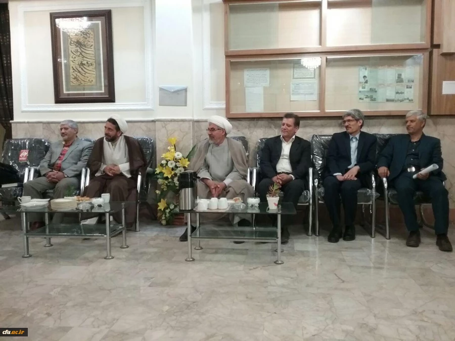 مدیر امور پردیس های دانشگاه فرهنگیان خراسان رضوی در دیدار نوروزی با اساتید دانشگاه خبر داد:
افتتاح اولین استودیو تولید محتوی آموزشی کشور، در دانشگاه فرهنگیان خراسان رضوی 4