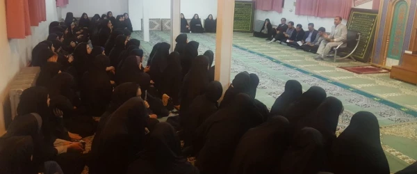 دکتر محمدی مدیر امورپردیس های استان کرمانشاه در نشست صمیمی با دانشجویان :حل مسائل و مشکلات دانشگاه نیازمند همدلی و مشارکت است و این در سایه تعامل بیشتر مسئولین و دانشجویان میسر خواهد شد. 2