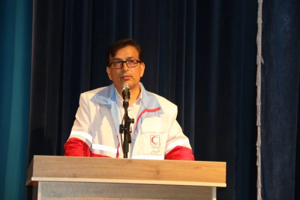 بلایای طبیعی در کمین همه ماست، همانگونه که از دیگران در وقت گرفتاری ها انتظار داریم، همانگونه گرفتاران را دریابیم.

حمایت دانشگاه فرهنگیان یزد از سیل زدگان
 14