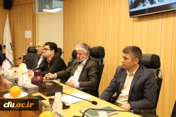 برگزاری جلسه بررسی و تحلیل بازخوردهای اسکان نوروزی سال 98 با حضور مدیرکل پشتیبانی و رفاه کارکنان و سفیران نوروزی 7