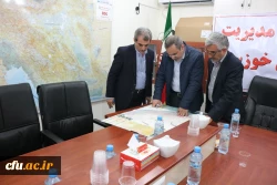 همراهی رییس دانشگاه فرهنگیان  با وزیر آموزش و پرورش در بازدید از مناطق سیل زده  استان خوزستان 3