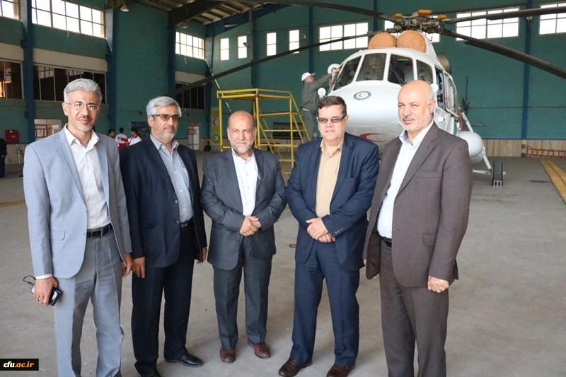 همراهی رییس دانشگاه فرهنگیان  با وزیر آموزش و پرورش در بازدید از مناطق سیل زده  استان خوزستان 7