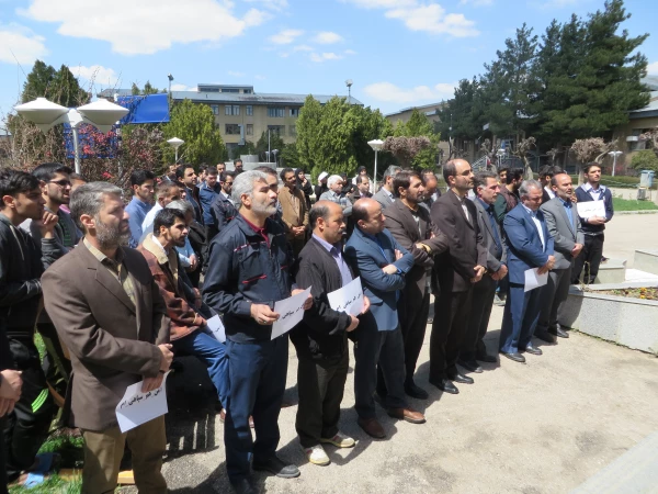 تجمع اساتید، کارکنان و دانشجویان دانشگاه فرهنگیان همدان در محکومیت اقدام اخیر آمریکا در تروریست خواندن سپاه پاسداران انقلاب اسلامی