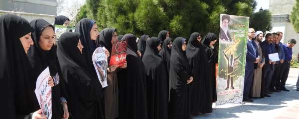 توکل غنی لو معاون هماهنگی مدیریت امور پردیس های استان زنجان و دانش آموخته حقوق بین الملل گفت :

اقدام دولت آمریکا در محکوم کردن سپاه پاسداران  از نظر حقوق بین المللی امری ناپسند ناهنجار، غیرمعمول و خودسرانه است 2