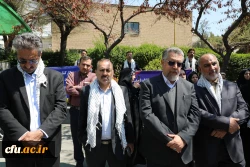 رییس دانشگاه فرهنگیان در تجمع حمایت از سپاه پاسداران عنوان کرد:

برای جانفشانی و حفظ کیان نظام مقدس آماده ایم و پشت سر سپاه حرکت خواهیم کرد 3