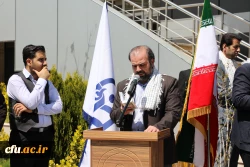 رییس دانشگاه فرهنگیان در تجمع حمایت از سپاه پاسداران عنوان کرد:

برای جانفشانی و حفظ کیان نظام مقدس آماده ایم و پشت سر سپاه حرکت خواهیم کرد 2