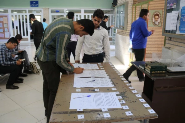 محکومیت اقدام آمریکا علیه سپاه پاسداران انقلاب اسلامی از سوی دانشگاه فرهنگیان استان یزد
 10