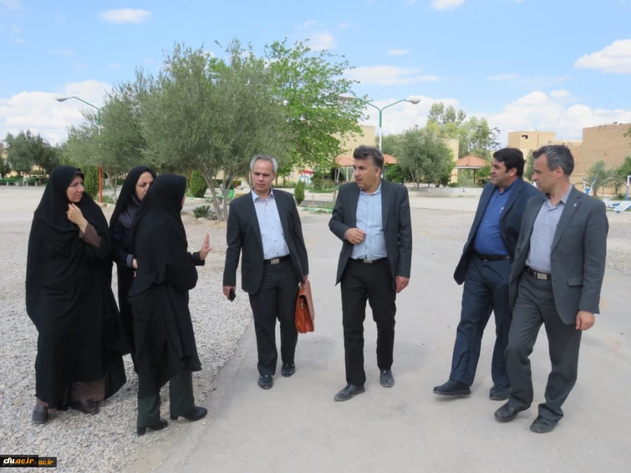 گزارش تصویری از بازدید آقای فراهانی معاون مدیرکل اعتبارات، تعهدات و درآمدها و آقای مجیدی رئیس اداره حقوقی، قراردادها و املاک سازمان مرکزی از دانشگاه فرهنگیان یزد
 2