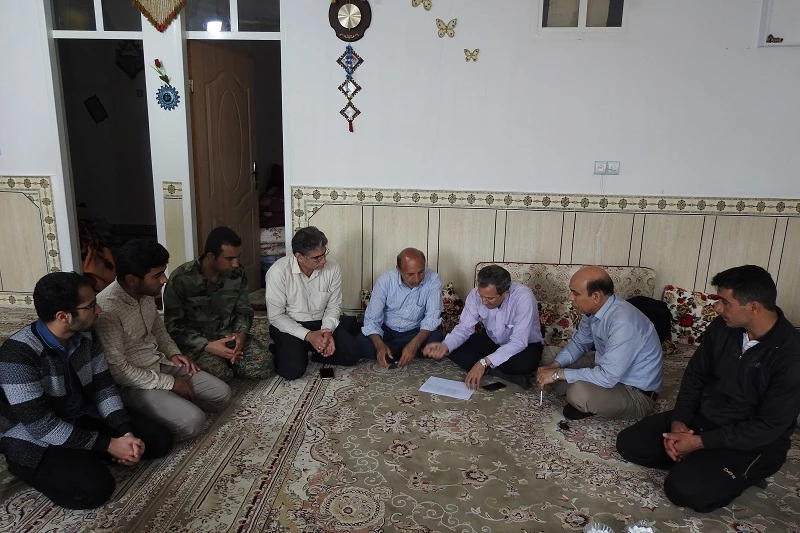 هماهنگی جهت دیدار با دانشجو معلمان آسیب دیده لرستانی و توزیع اقلام اهدایی مورد نیاز سیل زدگان از طرف کارکنان سازمان مرکزی دانشگاه فرهنگیان