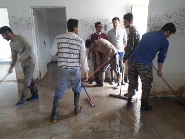 حضوردانشجومعلمان پردیس آیت الله خامنه ای گرگان در قالب اردوی جهادی در مناطق سیل زده 3