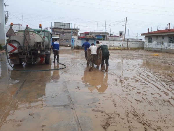 حضوردانشجومعلمان پردیس آیت الله خامنه ای گرگان در قالب اردوی جهادی در مناطق سیل زده 6