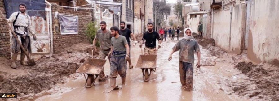 حضور جمعی از دانشجویان دانشگاه فرهنگیان در شهر سیلاب زده پلدختر با حضور معاون محترم فرهنگی و اجتماعی گروههای جهادی دانشگاه فرهنگیان یادآور روزهای خوب دفاع مقدس هستند. 2