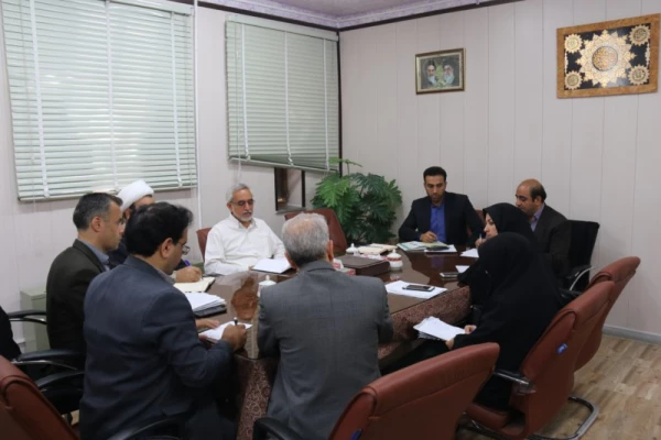 یست و نهمین جشنواره فرهنگی و اجتماعی در بخش های ادبی، پژوهشی و نرم افزار به میزبانی دانشگاه فرهنگیان یزد برگزار می شود. 3