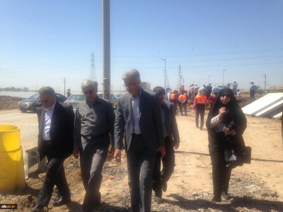 معاون نظارت، ارزیابی و تضمین کیفیت دانشگاه فرهنگیان:

تشکیل اتاق فکر و مشاوره به سیل زدگان ضروری است 2